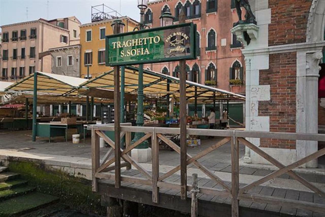 Loft Overlooking The Grand Canal Венеция Экстерьер фото