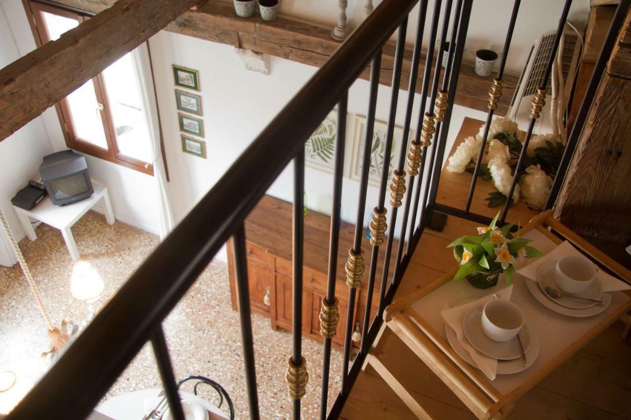 Loft Overlooking The Grand Canal Венеция Экстерьер фото