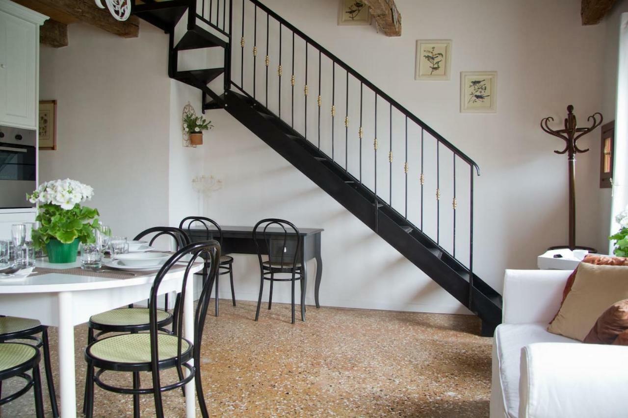 Loft Overlooking The Grand Canal Венеция Экстерьер фото